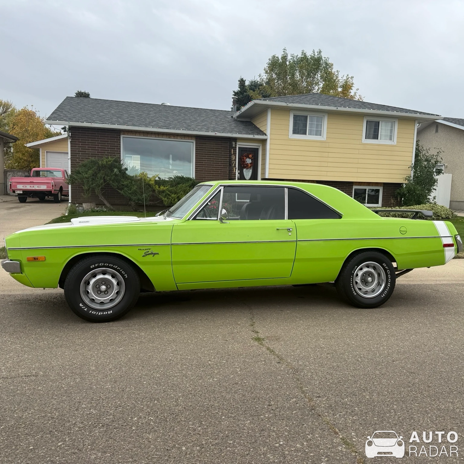 Dodge Challenger Swinger spotted in Medicine Hat