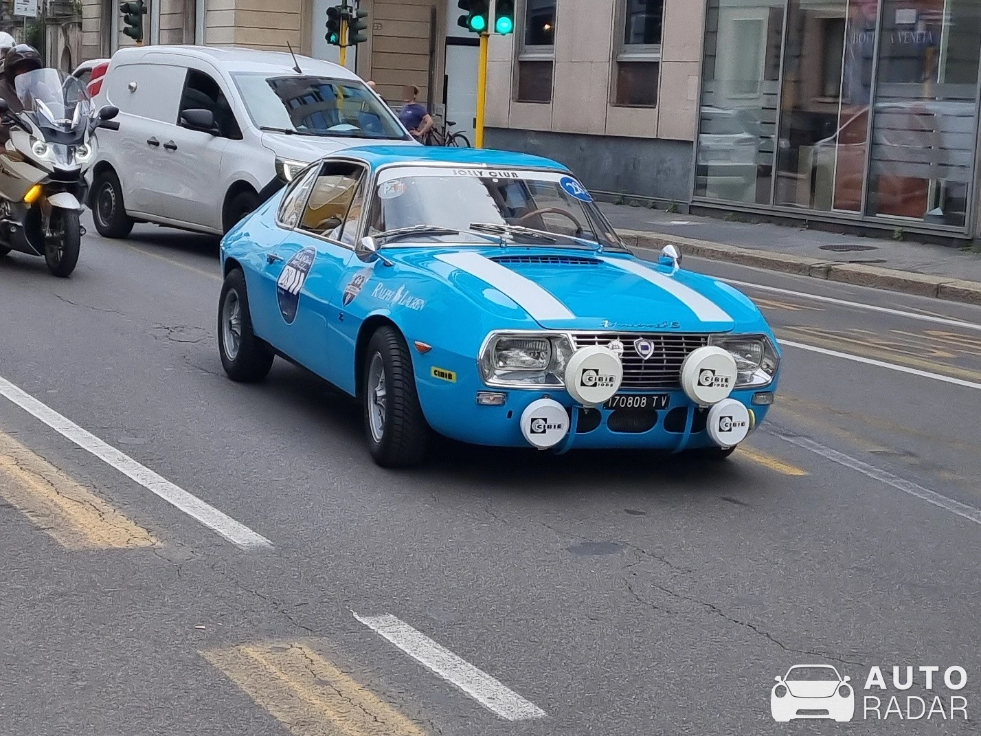 Lancia Fulvia Sport Zagato spotted in Milano