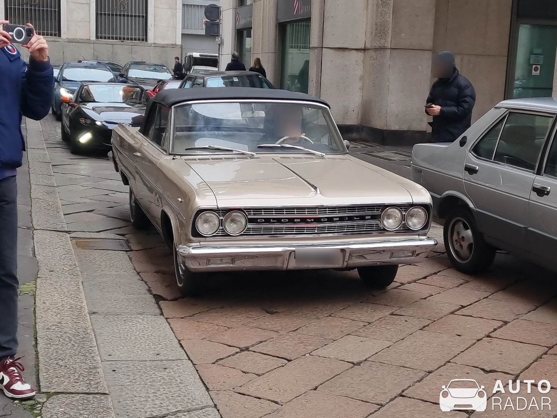 Oldsmobile F-85 spotted in Milano