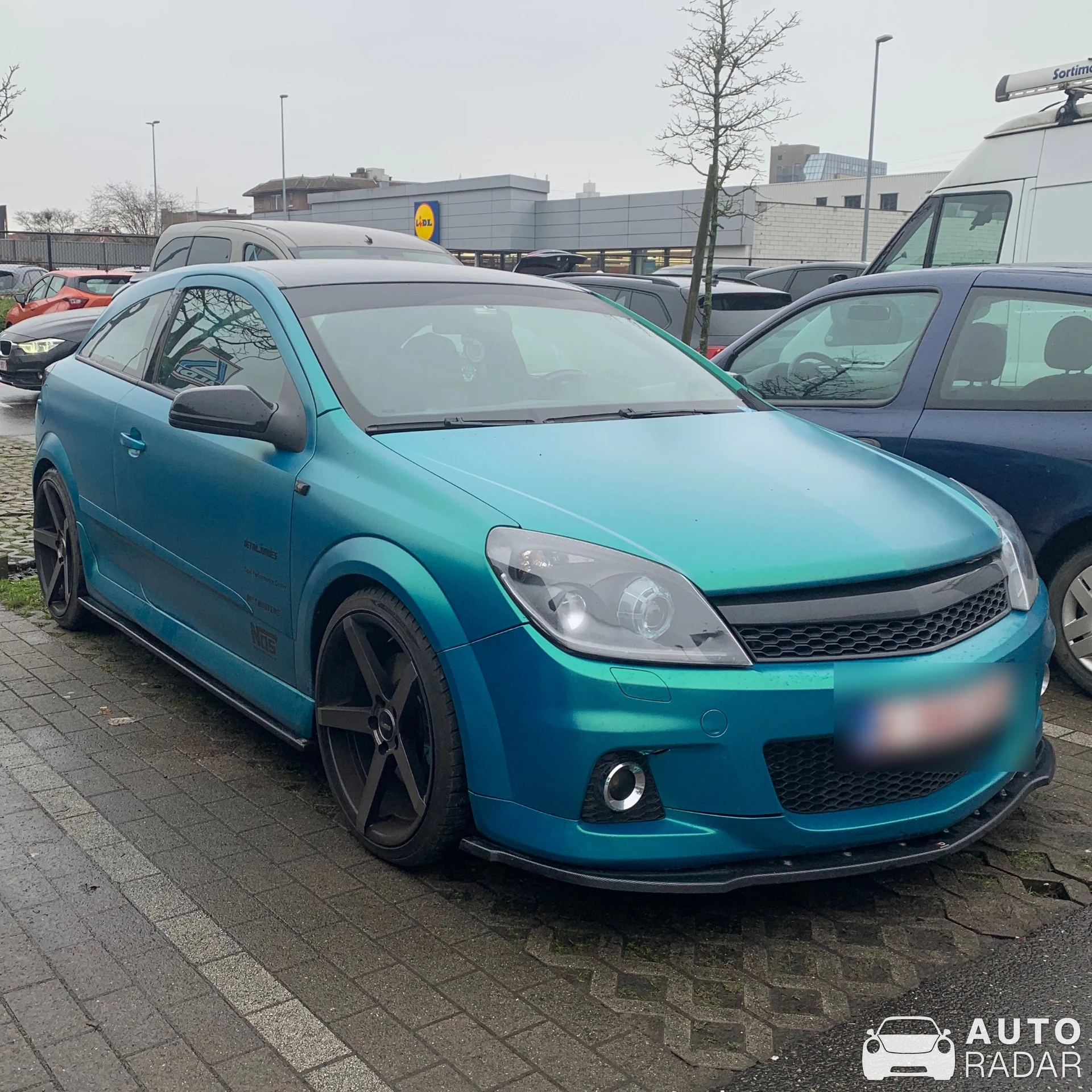 Opel Astra GTC spotted in Antwerpen, België