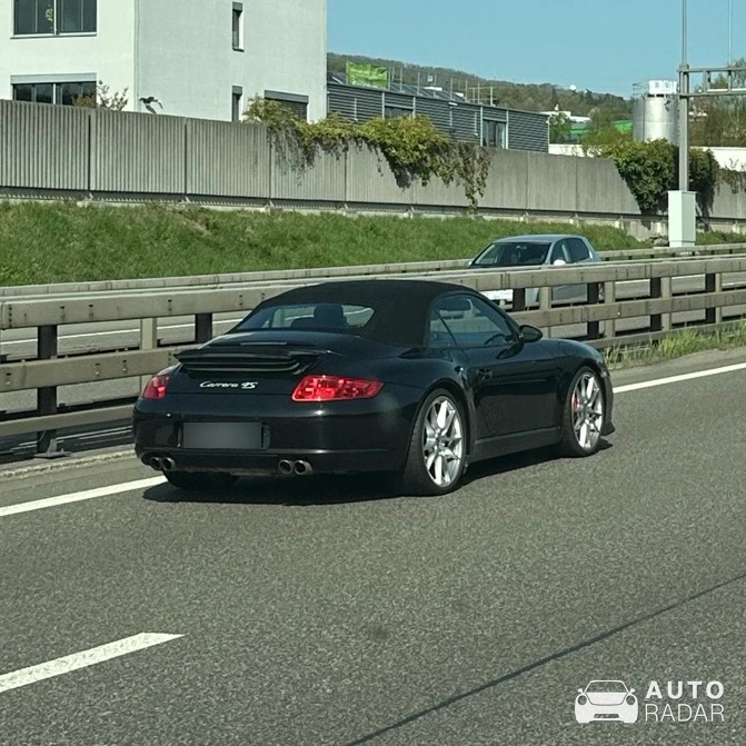 Porsche 997 Carrera 4S Cabriolet spotted in Neuenhof