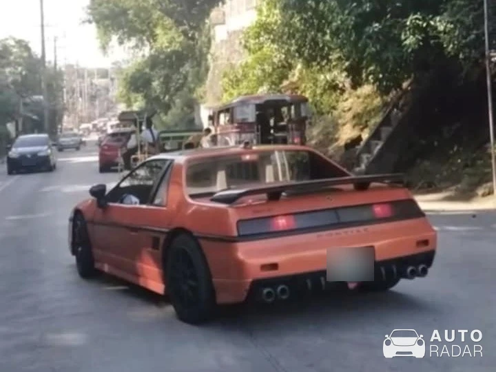 Pontiac Fiero spotted in Batangas, Philippines