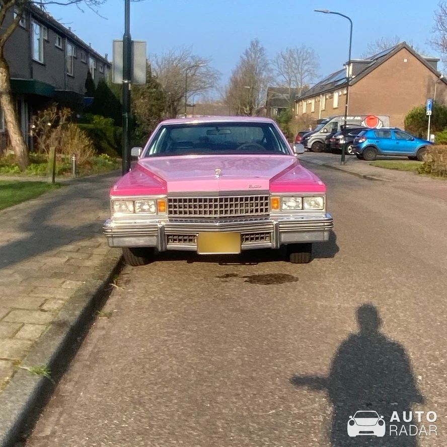 Cadillac Fleetwood Series 75 Limousine spotted in Heiloo