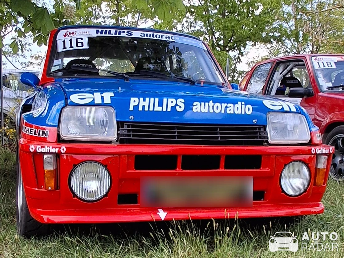 Renault 5 Maxi Turbo spotted in Les Trois Lacs, France