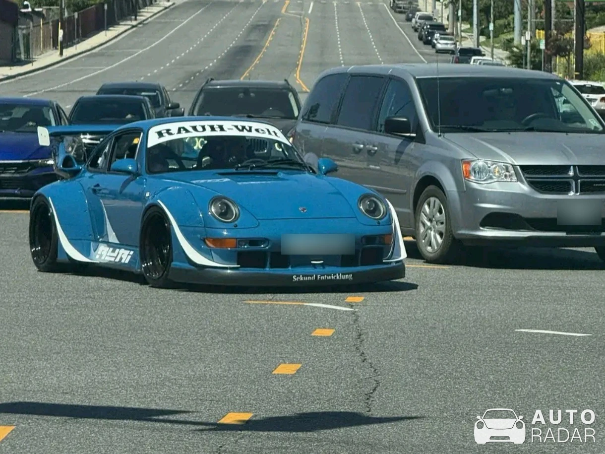 Porsche Rauh-Welt Begriff 993 spotted in New Braunfels