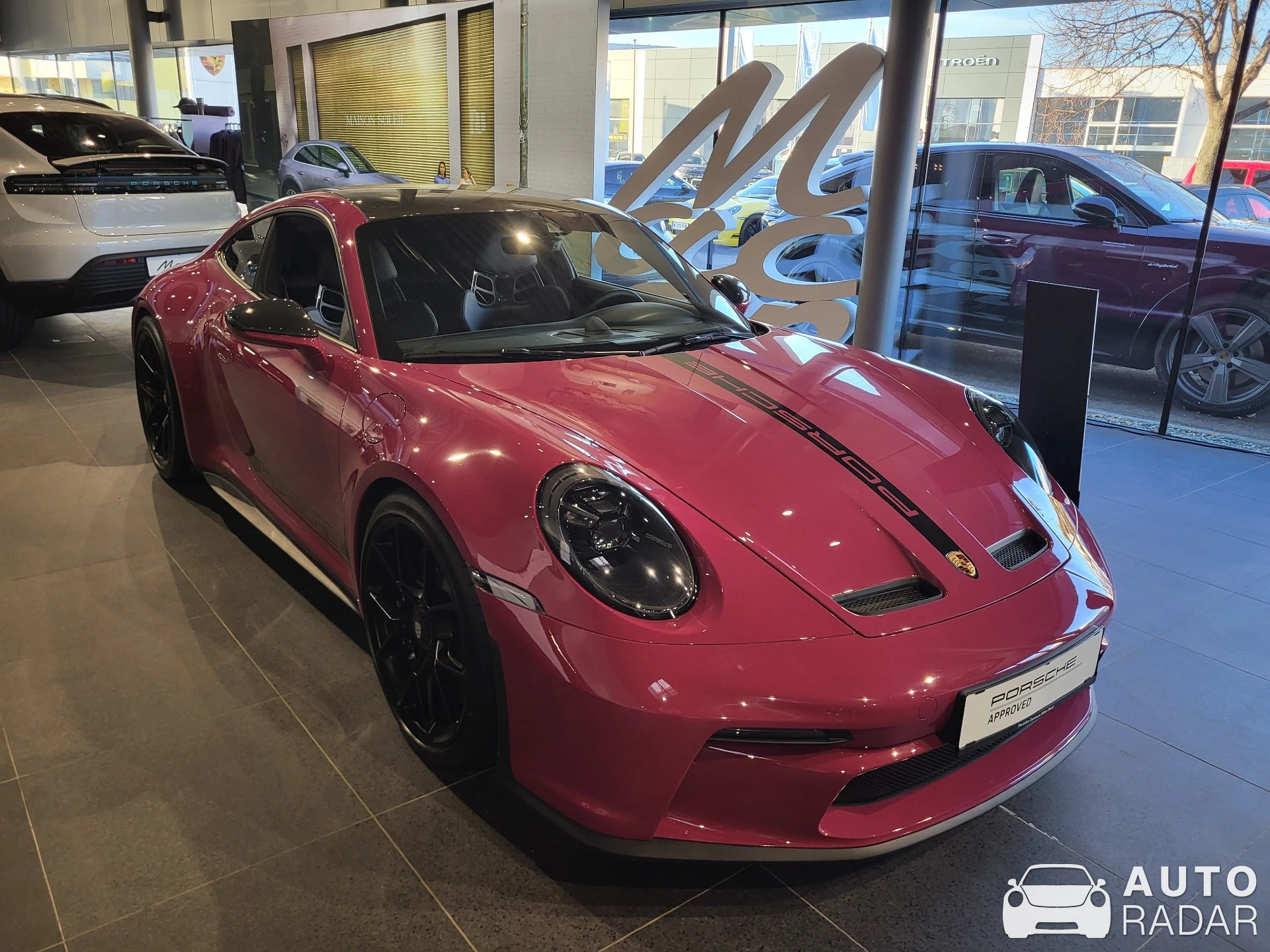 Porsche 992 GT3 Touring MkI spotted in Wien, Austria