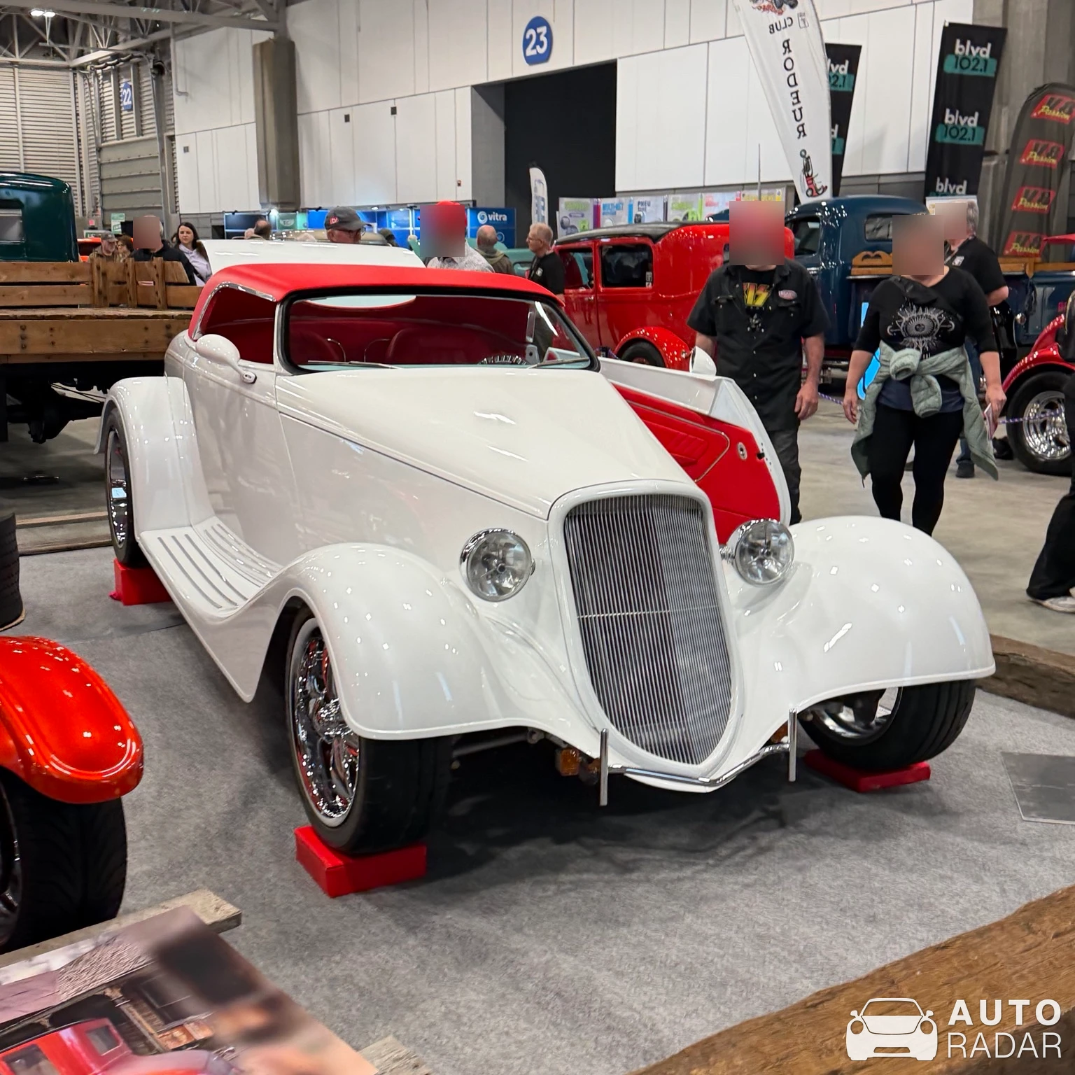 Ford 1933 spotted in Québec