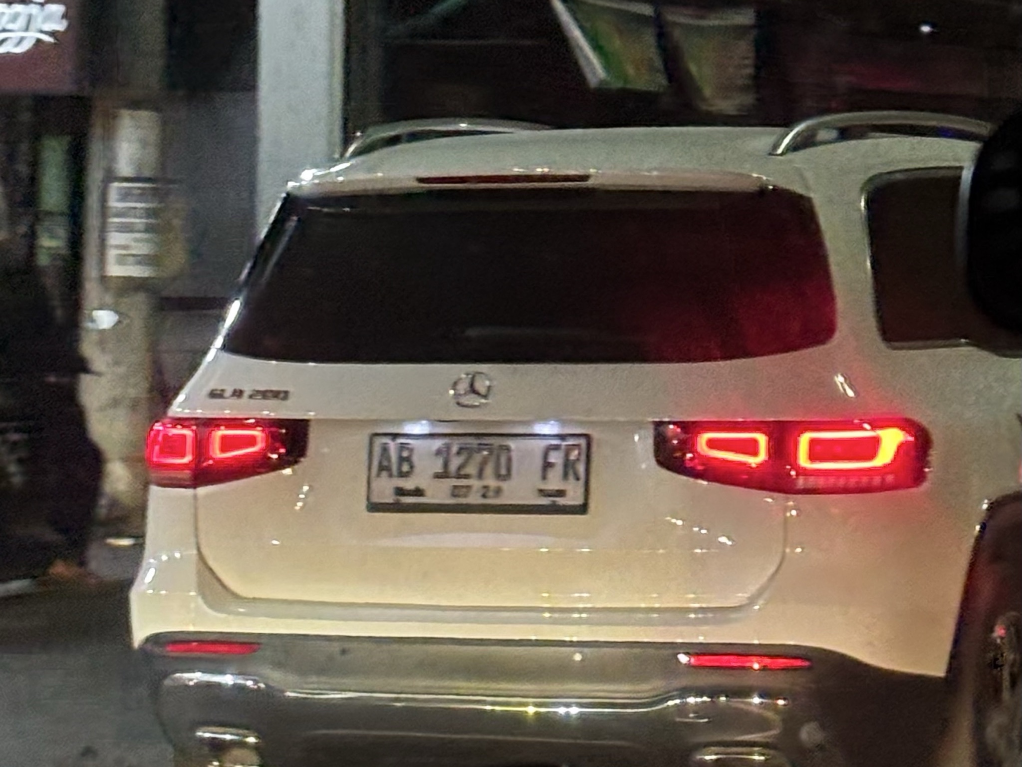 Mercedes-Benz GLA X156