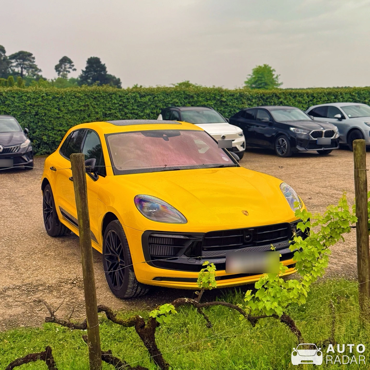Porsche Macan GTS spotted in Léognan, France