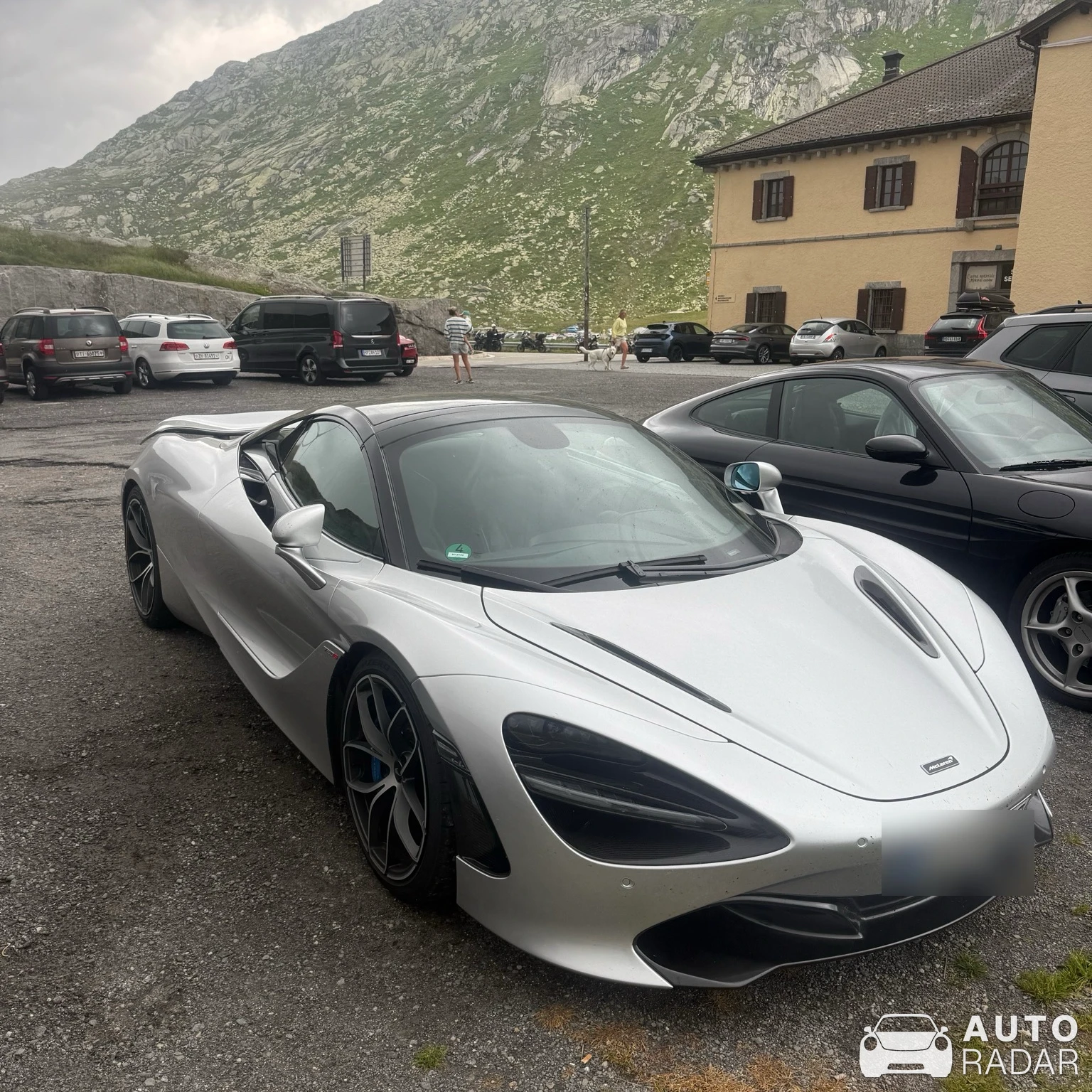 McLaren 720S spotted in Andermatt