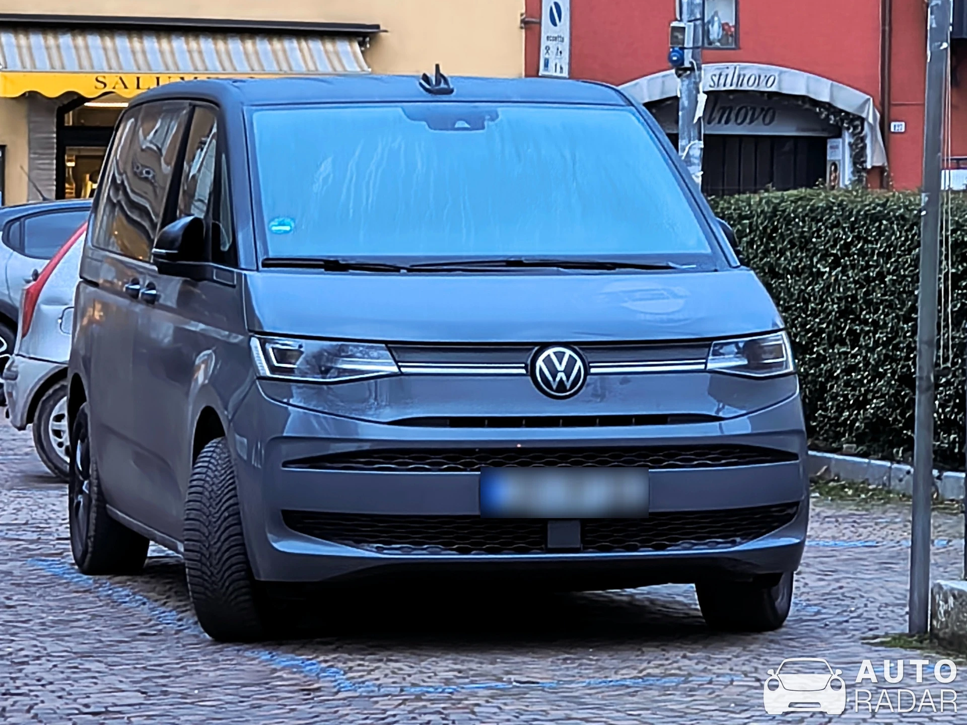 Volkswagen Multivan spotted in Pavullo nel Frignano