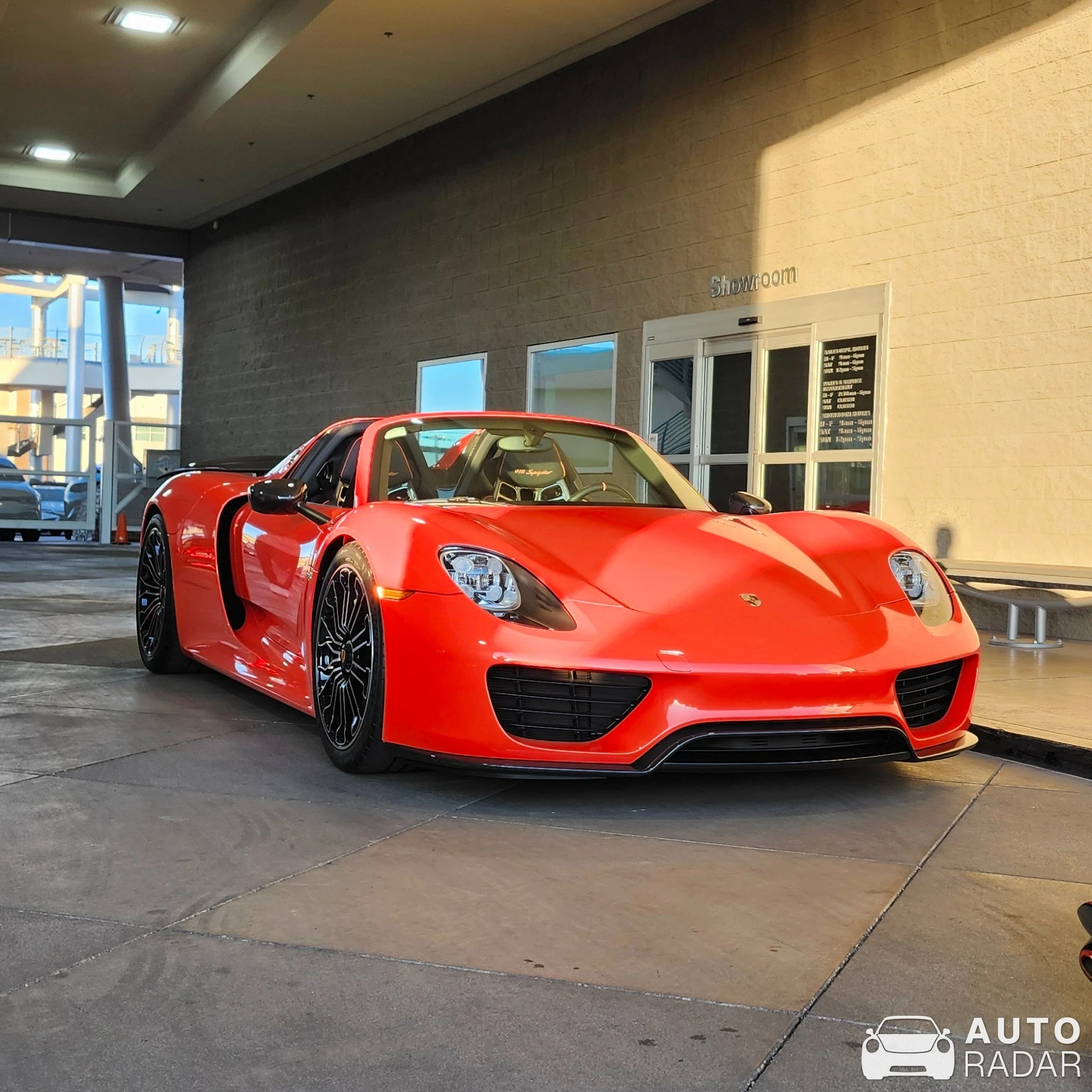 Porsche 918 Spyder spotted in Phoenix, United States
