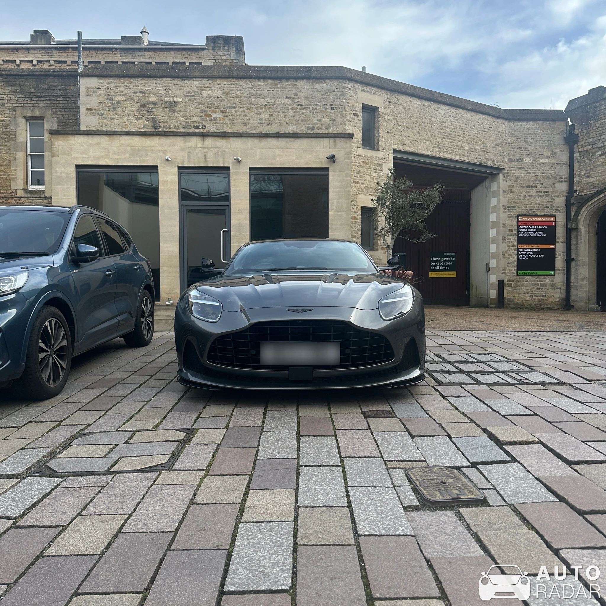 Aston Martin Vantage 2024 spotted in Oxfordshire, United Kingdom