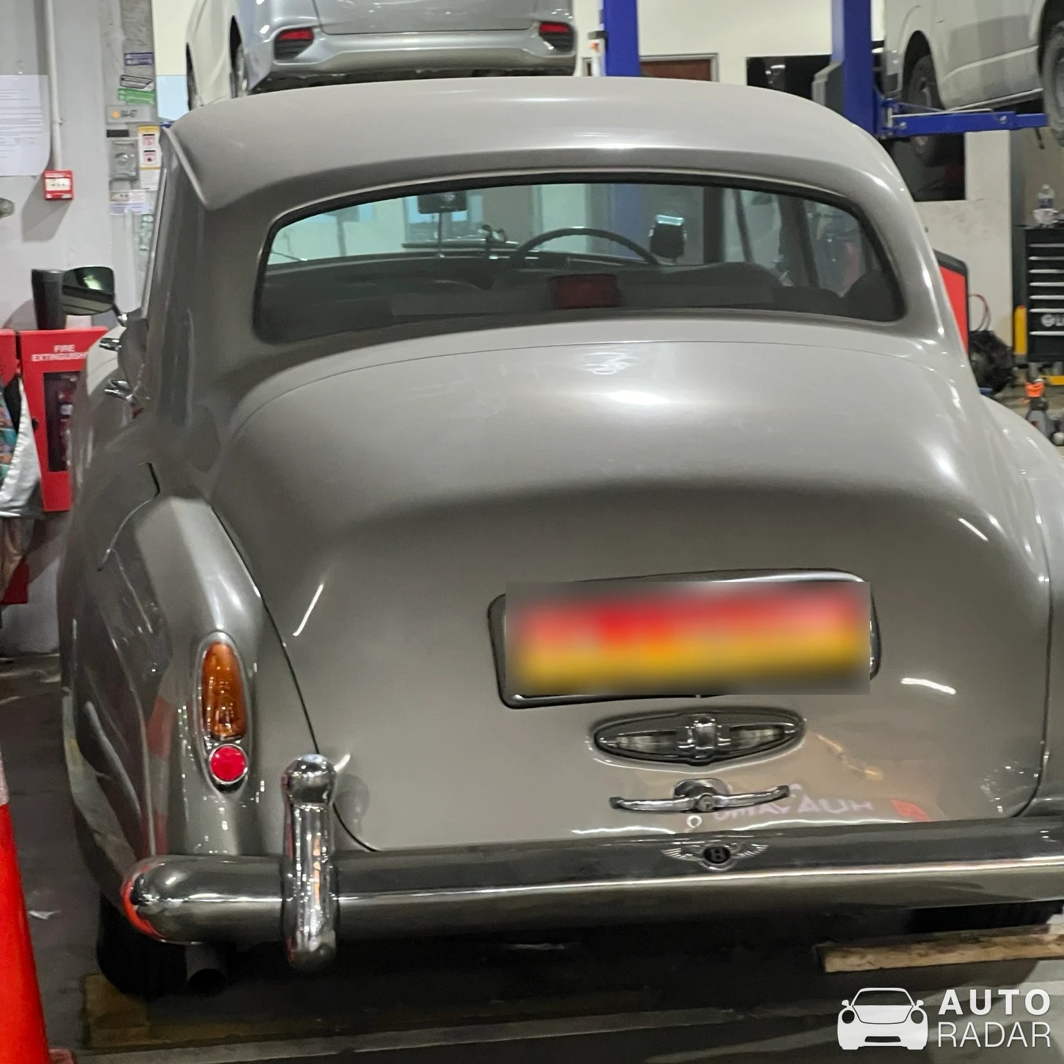 Bentley S1 spotted in Singapore