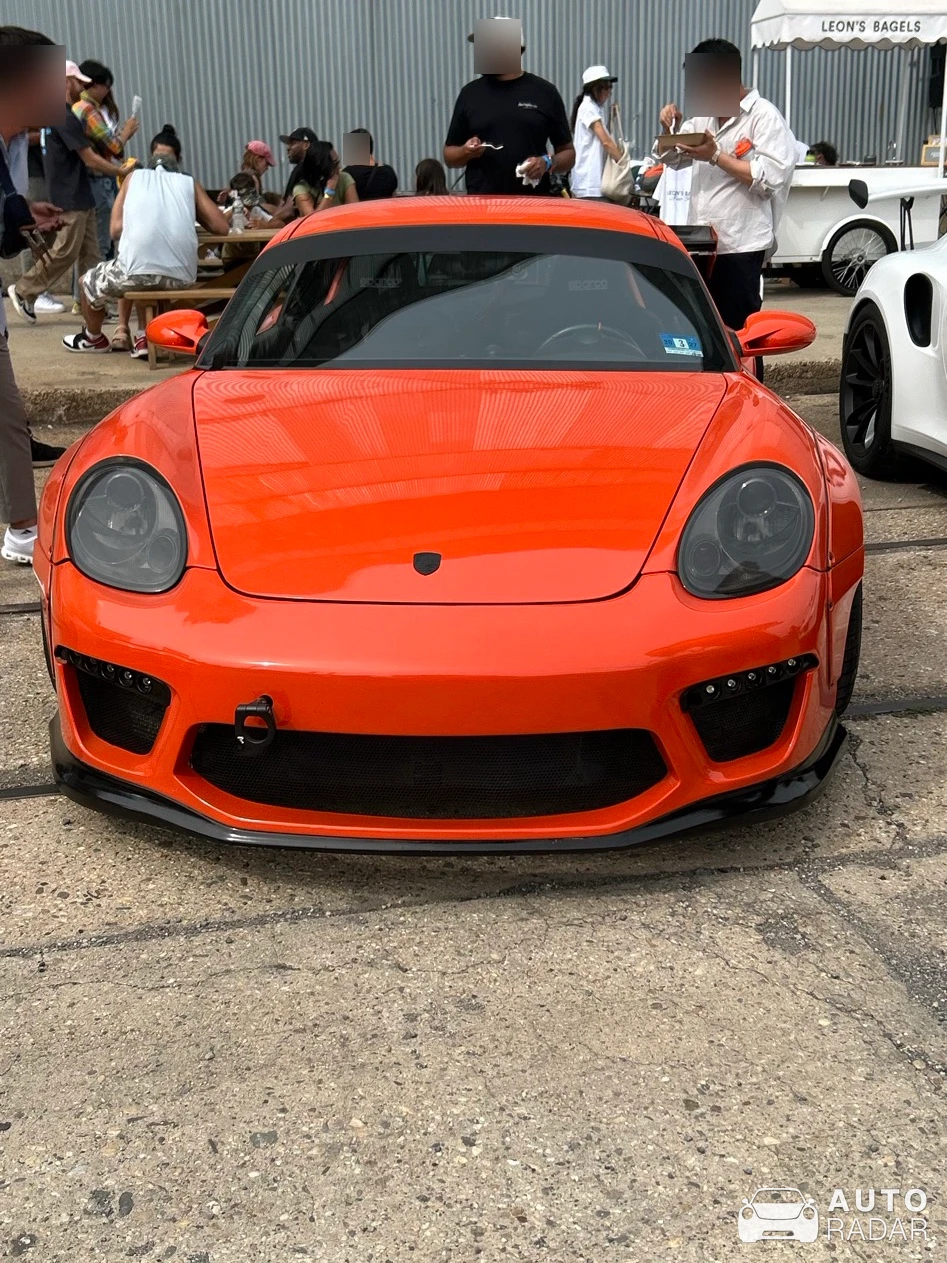 Porsche 987 Cayman S Rocket Bunny spotted