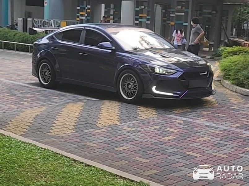 Hyundai Elantra J2 spotted in Singapore