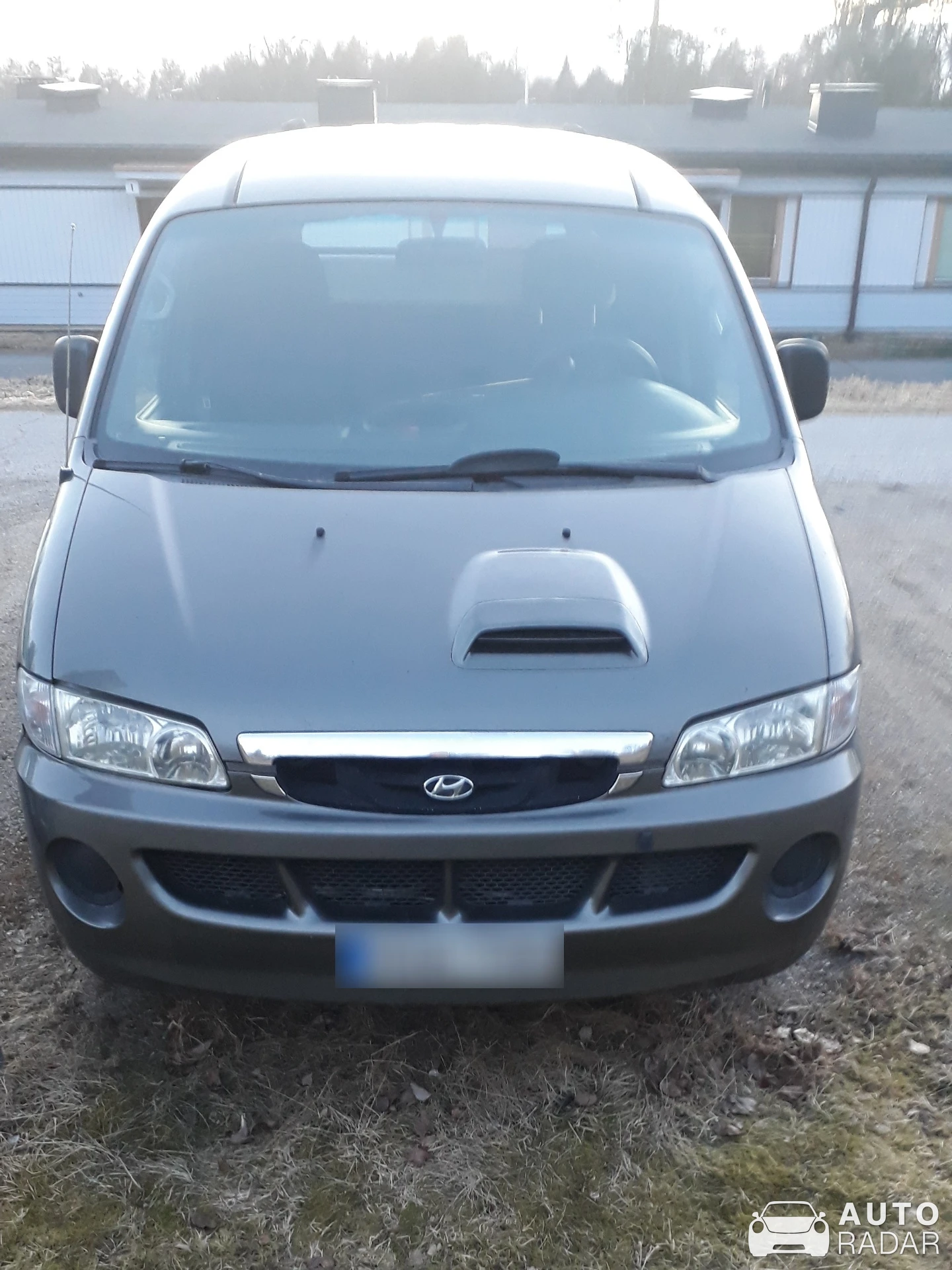 Hyundai Starex spotted in Leivonmäki