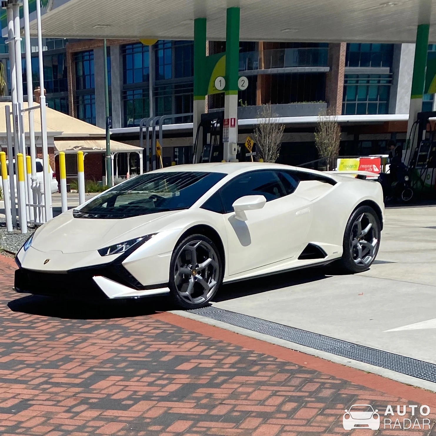 Lamborghini Huracán LP640-2 Tecnica spotted in South Perth, Australia