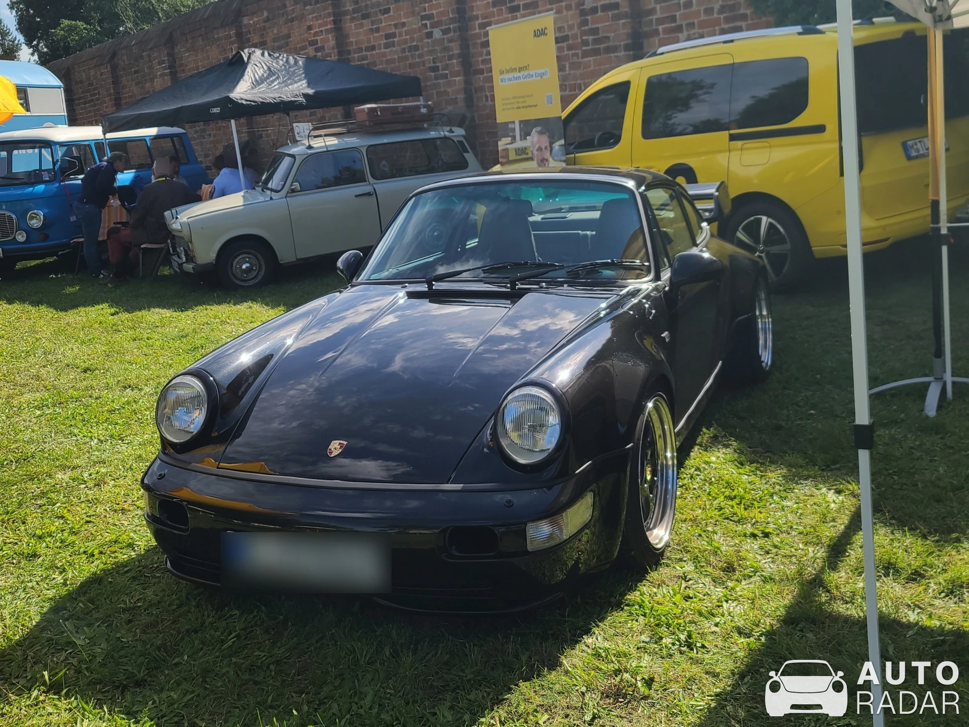 Porsche 964 Carrera RS 3.8 spotted in Kloster Lehnin