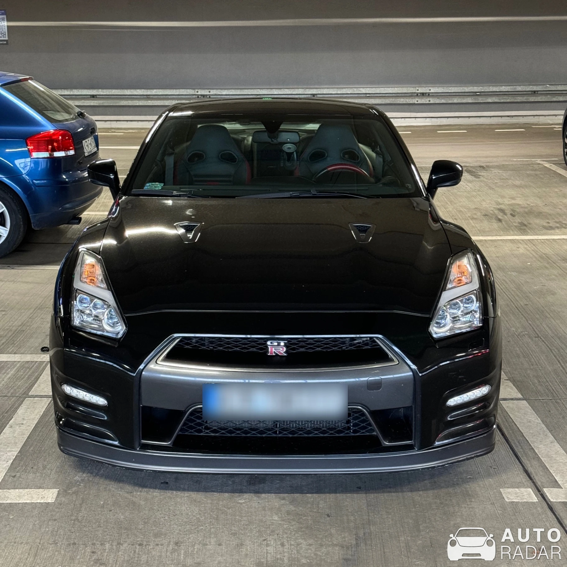Nissan GT-R R35 spotted in Kraków, Poland