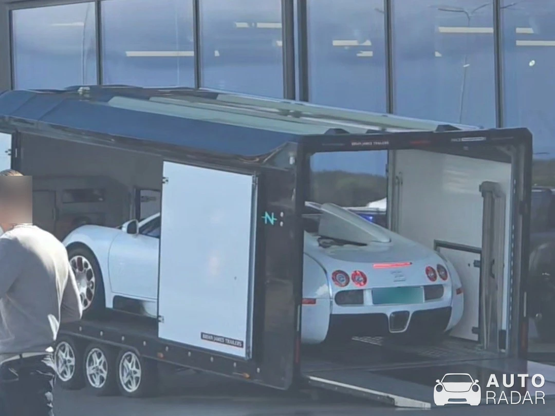 Bugatti Veyron 16.4 Grand Sport Wei Long 2012 spotted