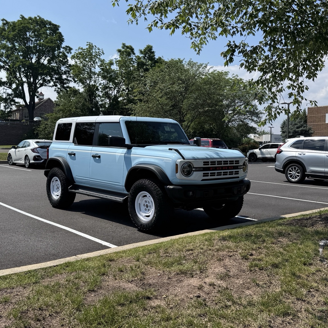 Ford Bronco Heritage Edition