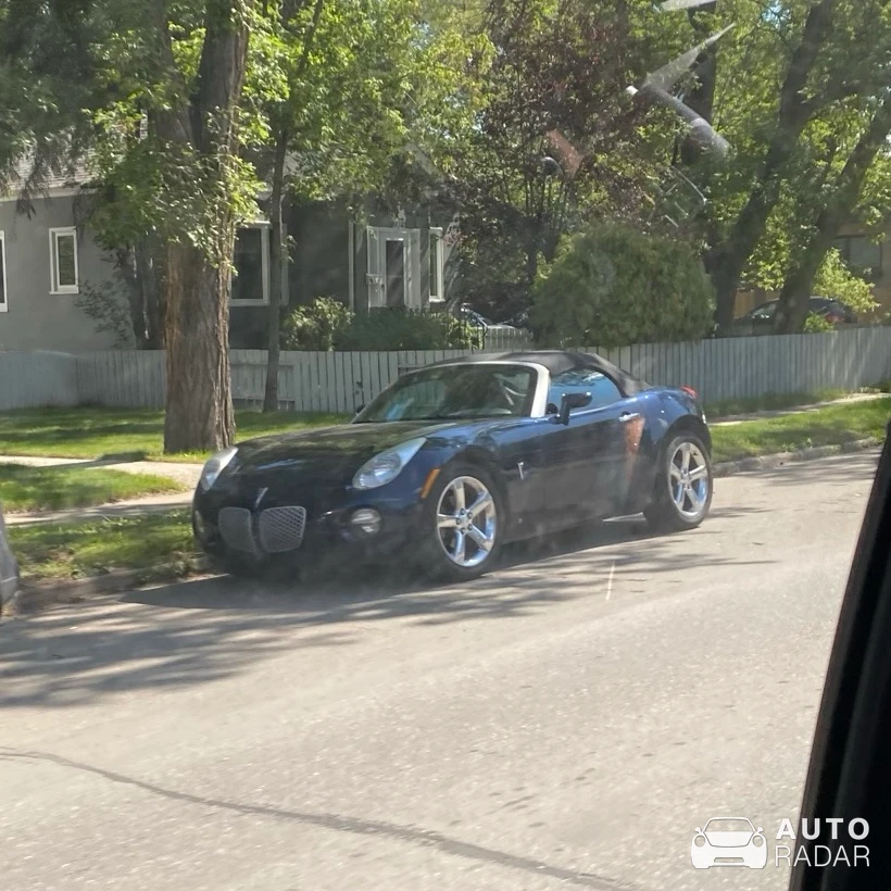 Pontiac Solstice spotted in Saskatoon