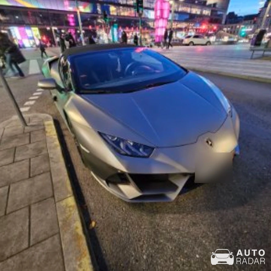 Lamborghini Huracán LP640-4 EVO Spyder spotted in Stockholms län, Sweden