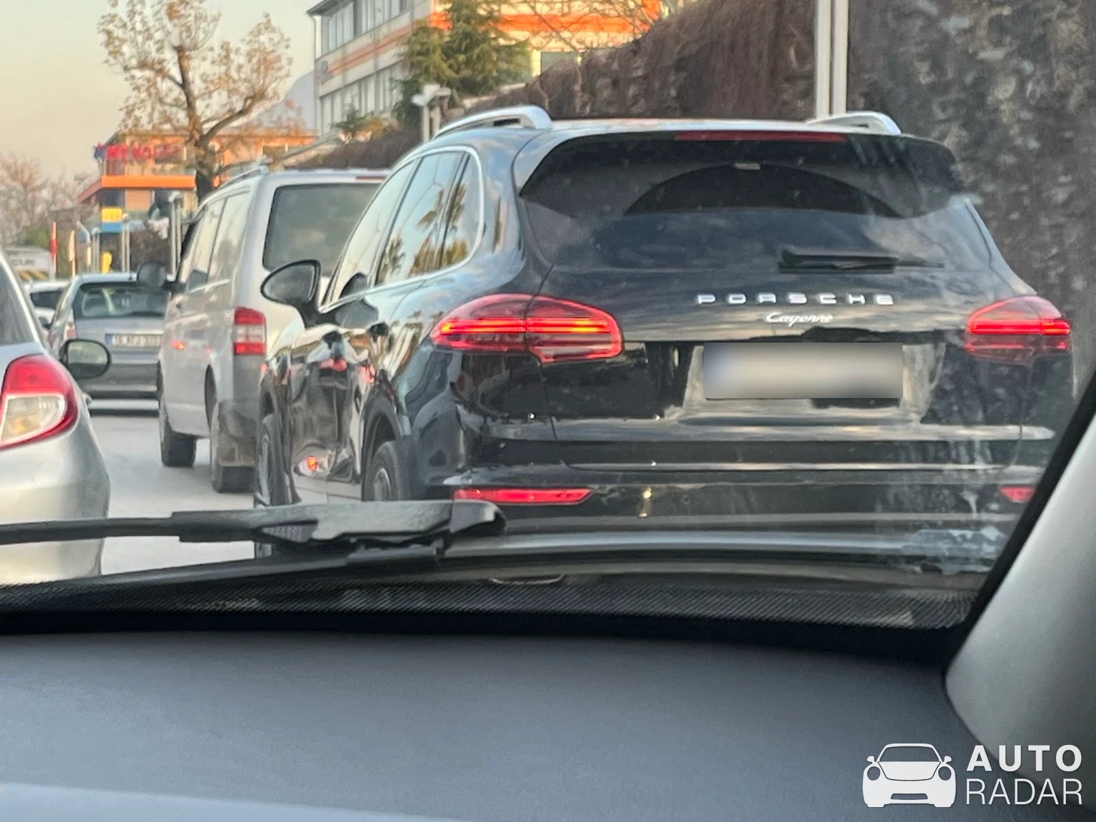 Porsche Cayenne spotted in Yunusemre, Türkiye
