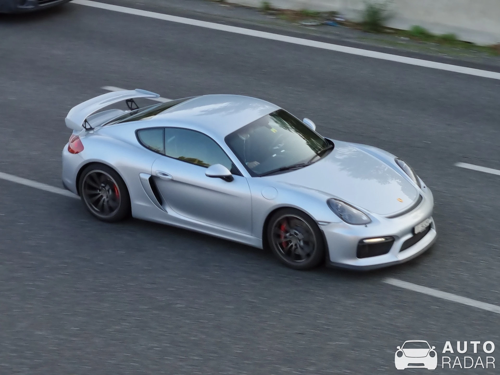 Porsche 981 Cayman GT4 spotted in Milan, Italy