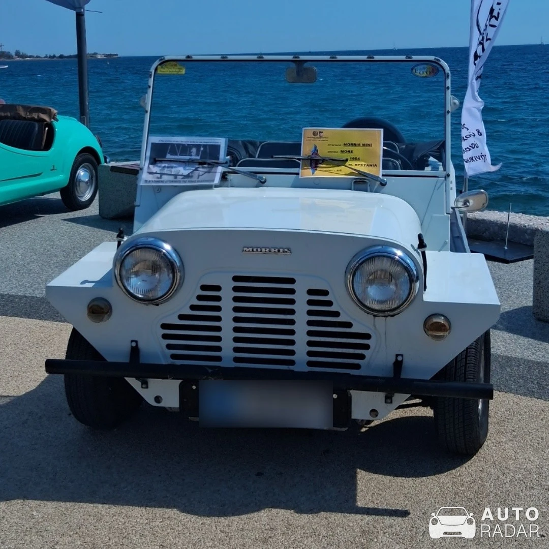 Morris Mini spotted in Alimos