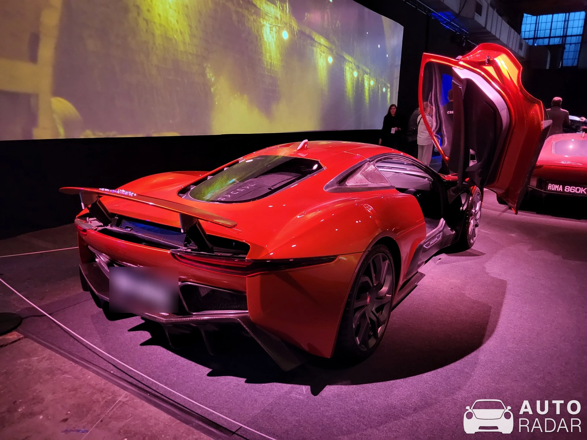 Jaguar C-X75 spotted in Wien