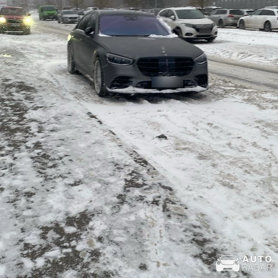 Mercedes-Benz S-Klasse W223 spotted in Tallinn, Estonia