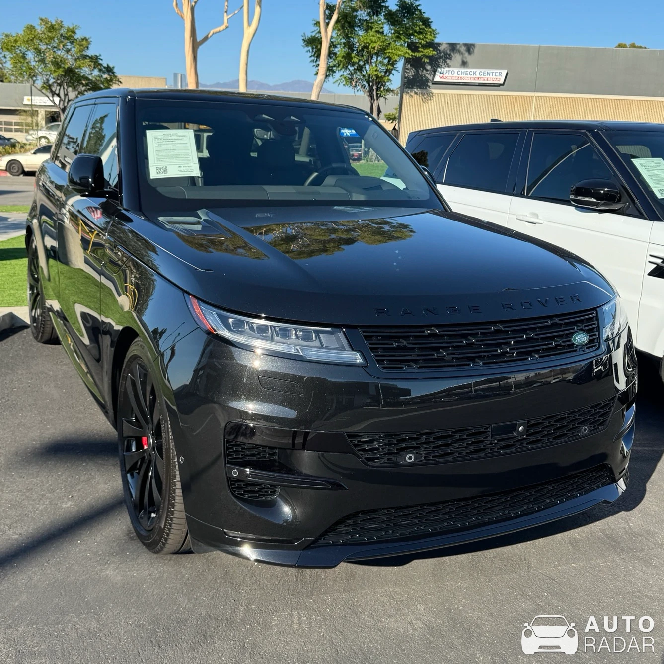 Land Rover Range Rover P530 spotted in Irvine, United States