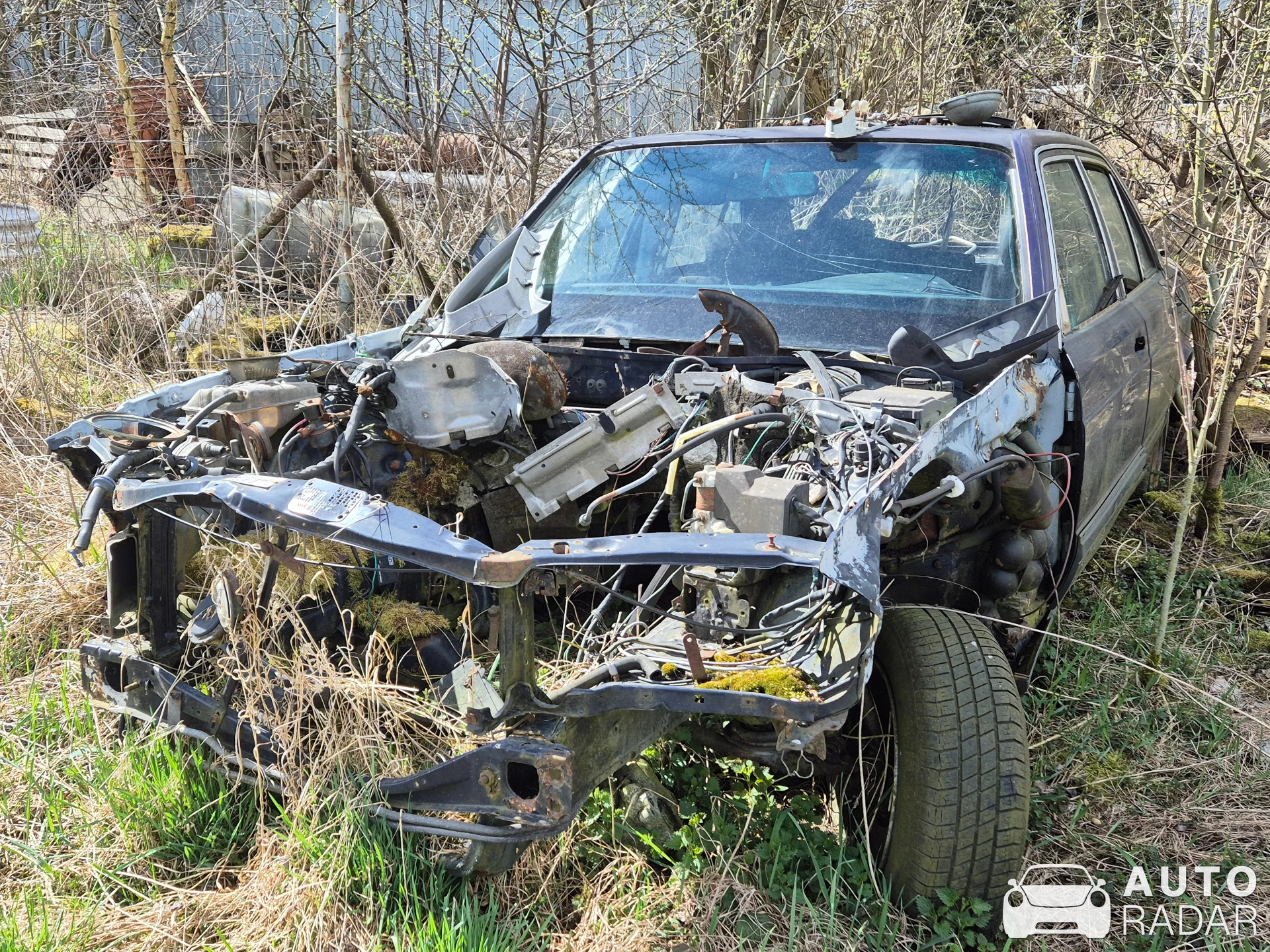 Mercedes-Benz 300SE W126 spotted in Rakowice Wielkie
