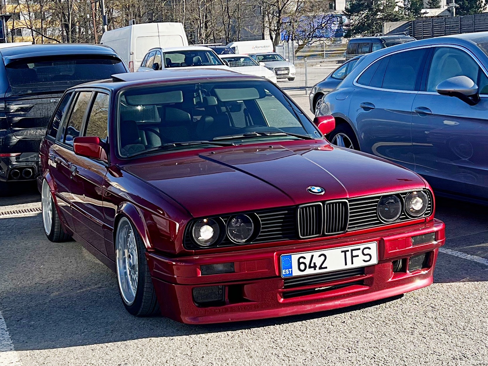 BMW 323i E21