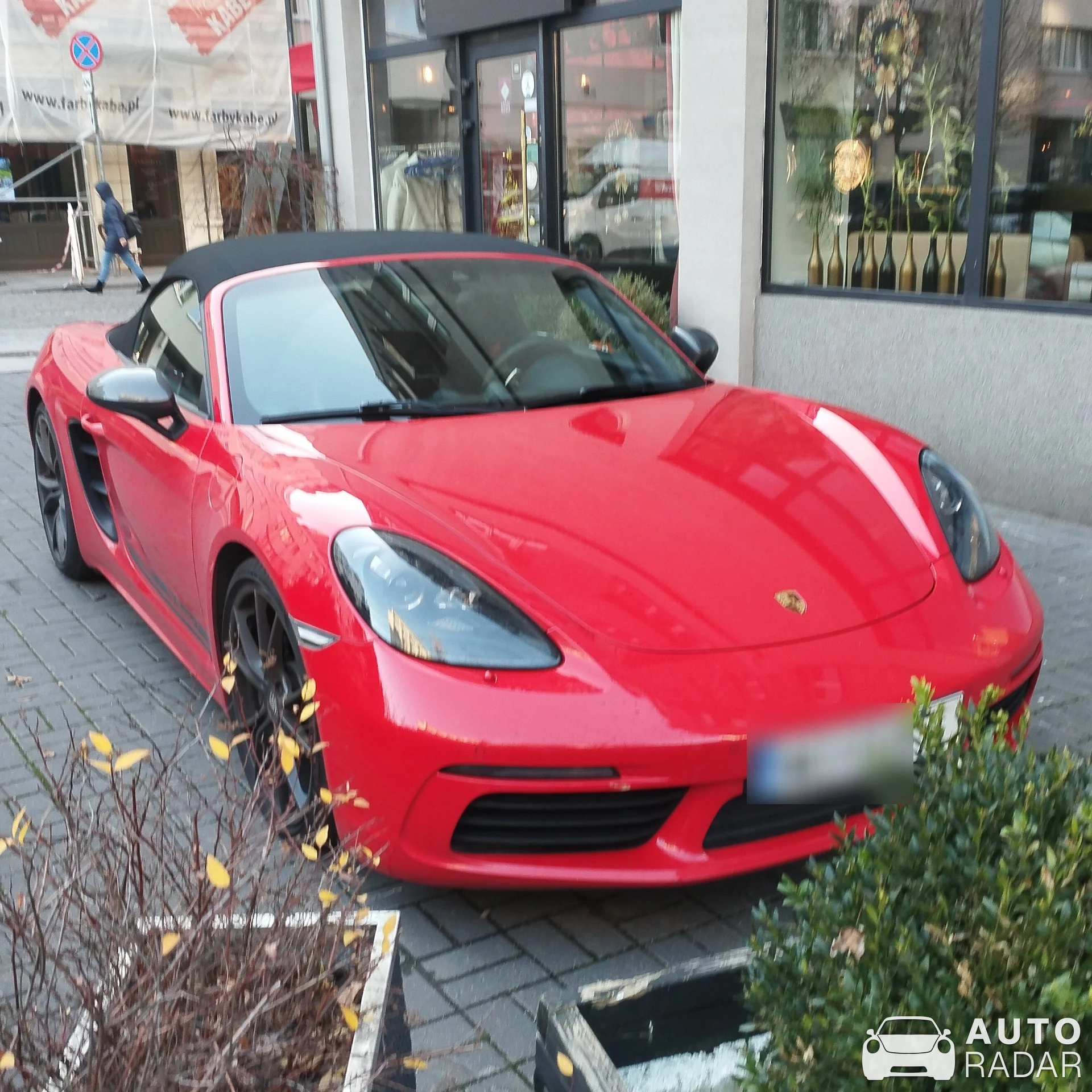 Porsche 718 Boxster T spotted in Warszawa, Poland