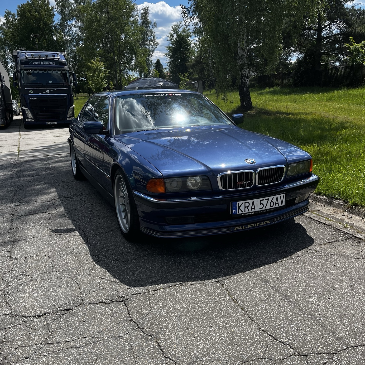 Alpina B12 5.0 E32