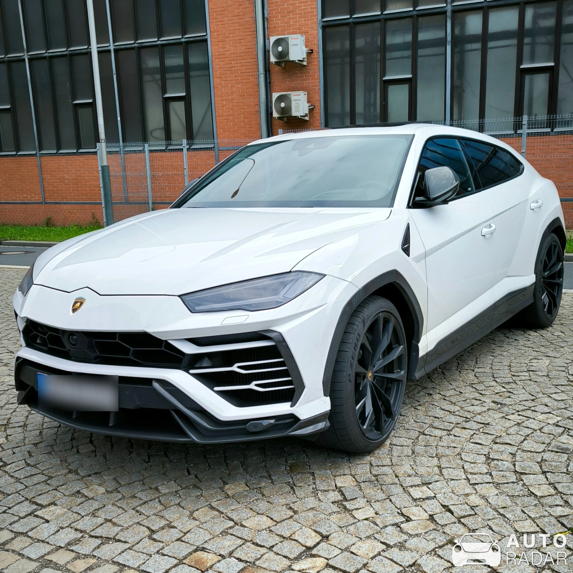 Lamborghini Urus spotted in Ostrava-město, Czechia