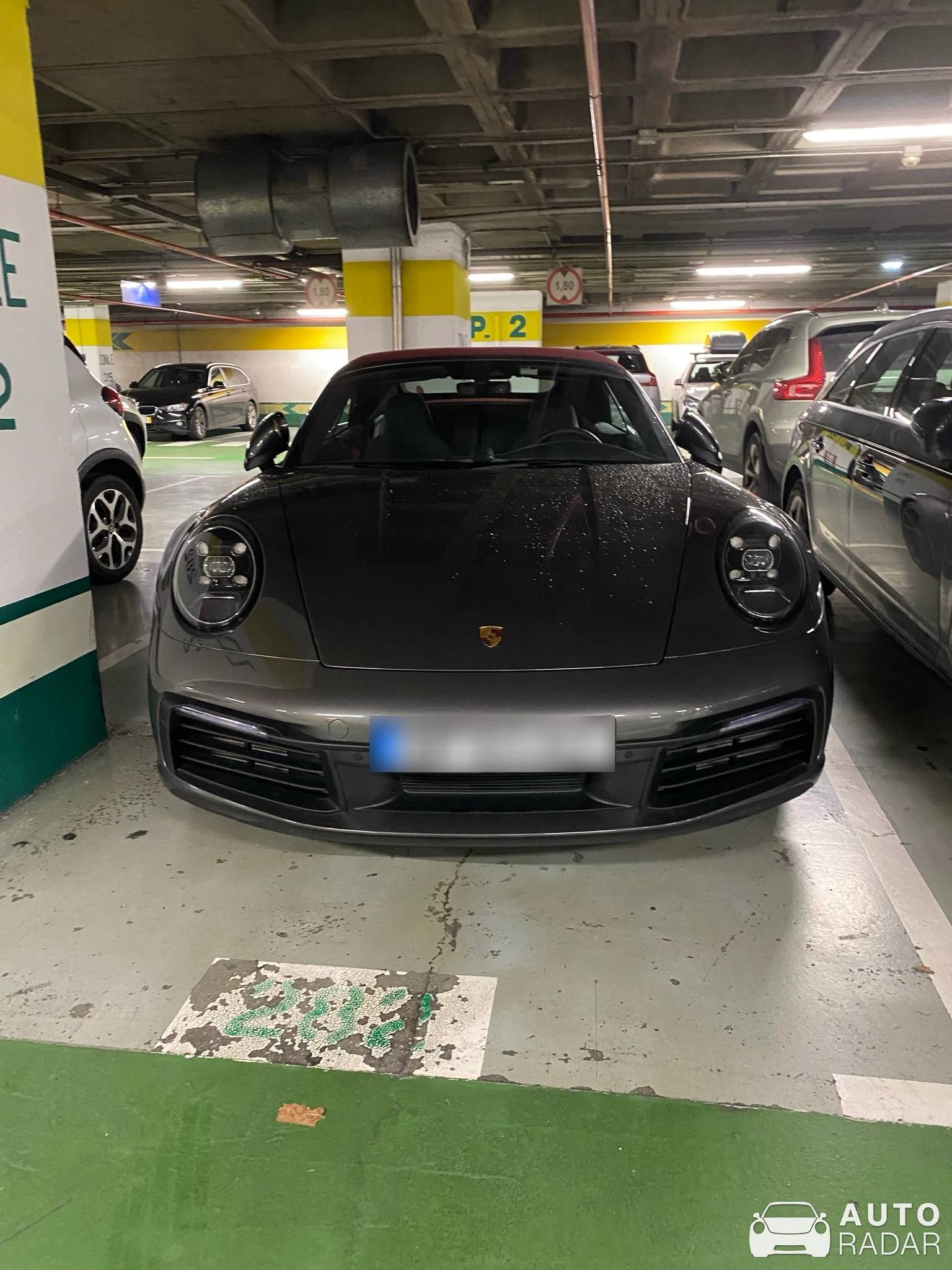 Porsche 992 Carrera 4 Cabriolet MkI spotted in Lisboa, Portugal