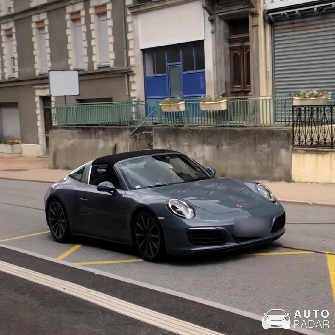 Porsche 991 Targa 4 MkI spotted in Livet-et-Gavet