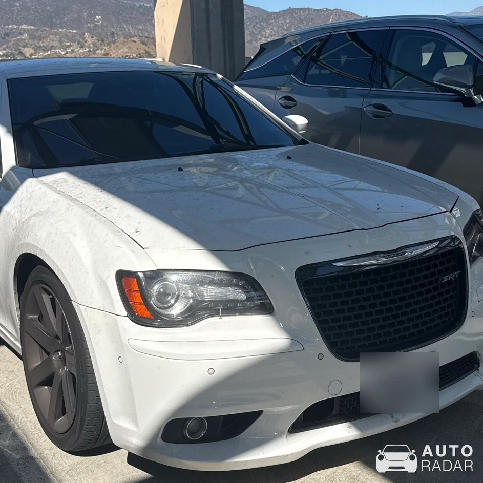 Chrysler 300 SRT8 spotted in Glendale