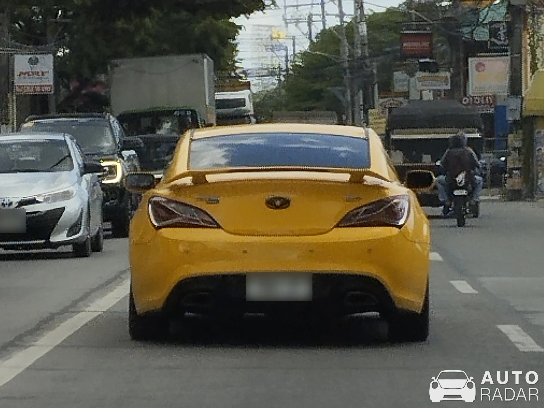 Hyundai Genesis Coupe spotted in Bocaue