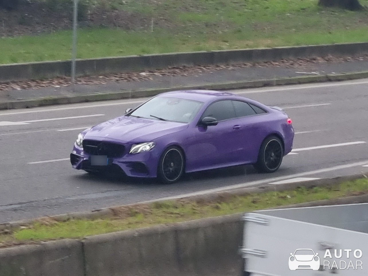 Mercedes-AMG E 53 Coupé spotted in Milano