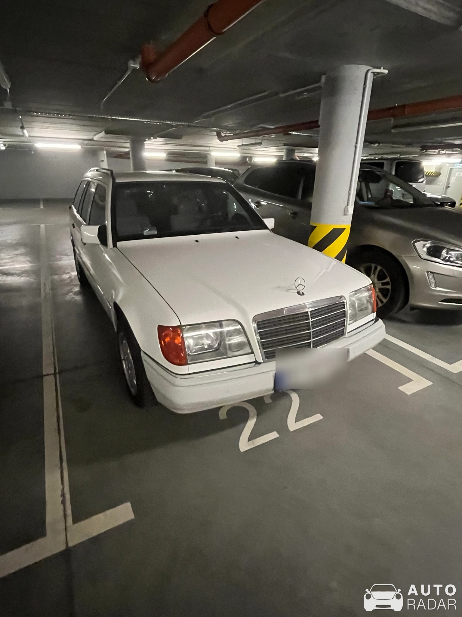 Mercedes-Benz E-Klasse Estate W124 spotted in Gdańsk