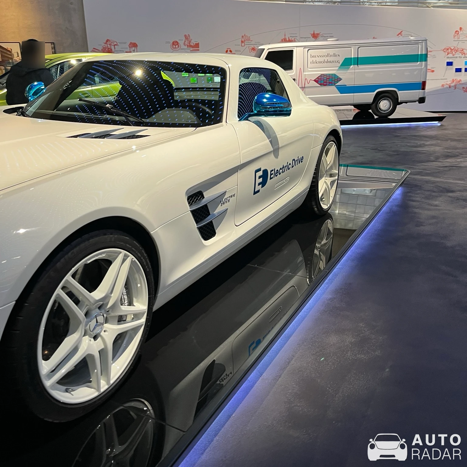 Mercedes-Benz SLS AMG Electric Drive spotted in Stuttgart