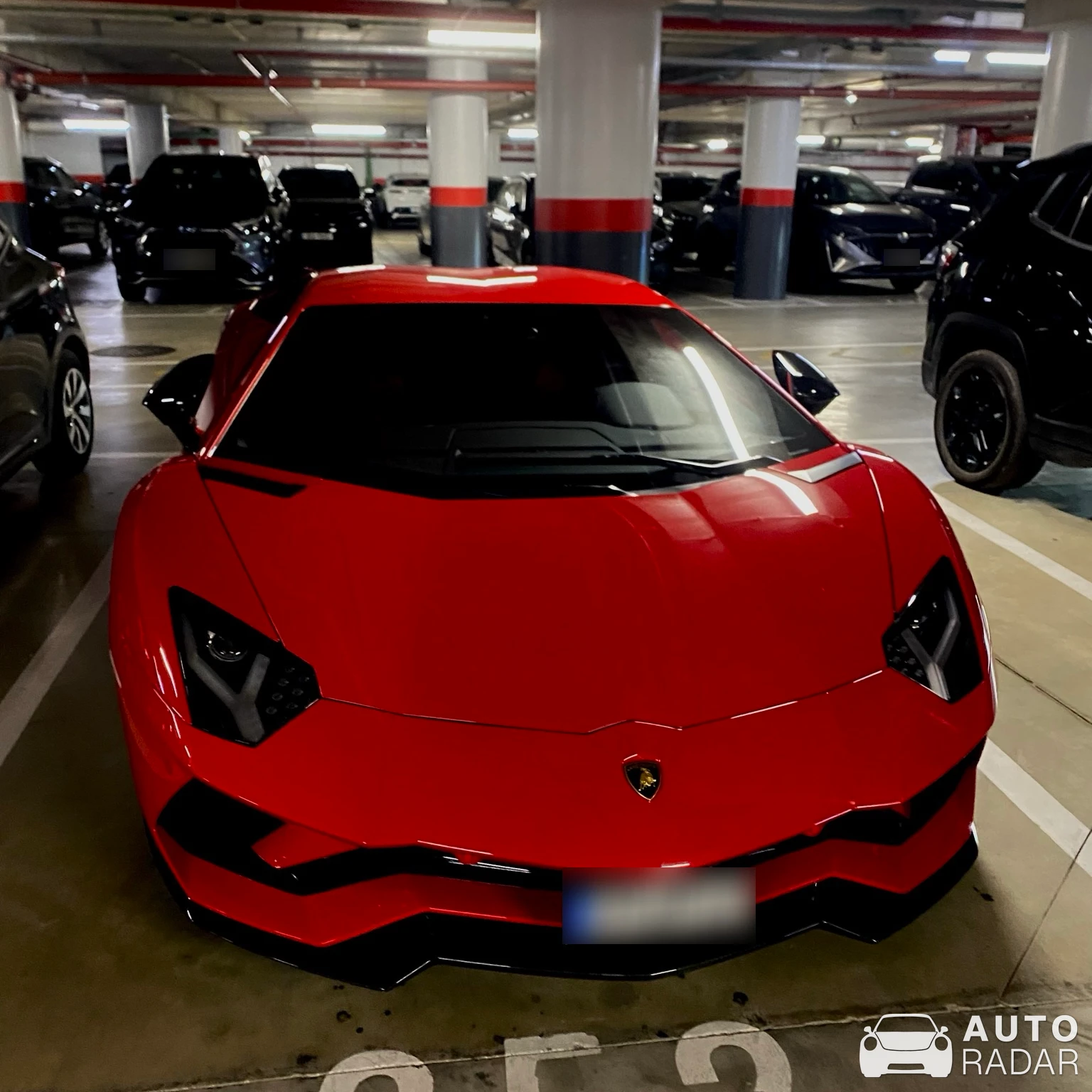 Lamborghini Aventador S LP740-4 spotted in Lisboa, Portugal