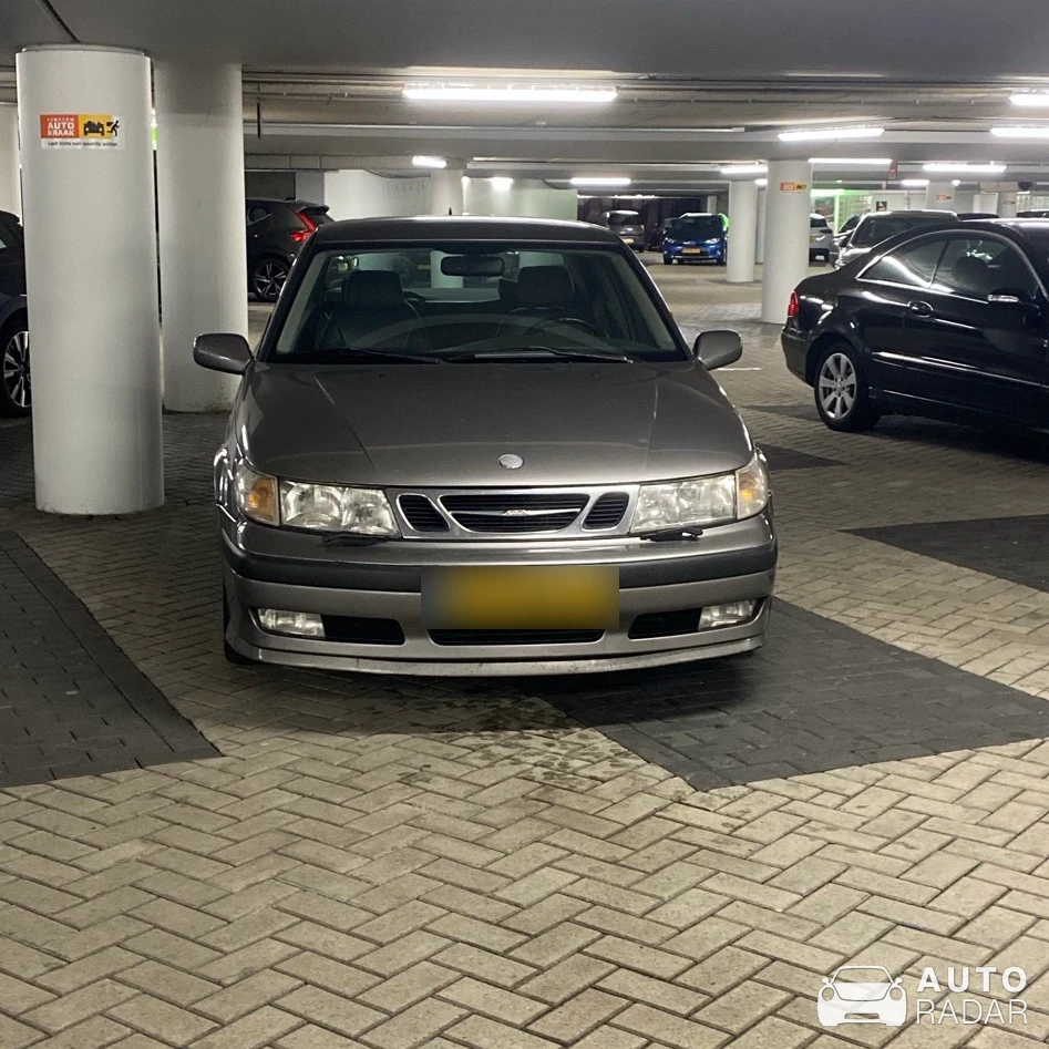 Saab 9-5 Aero SportCombi spotted in Amsterdam