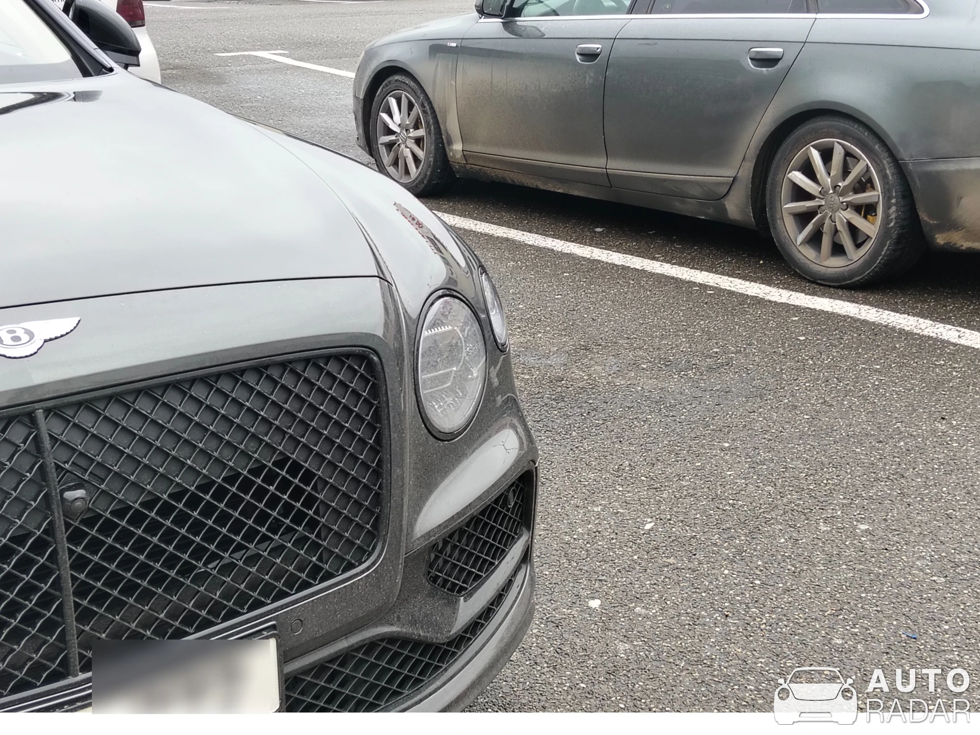 Bentley Flying Spur V8 2021 spotted in Piatra-Neamț, Romania