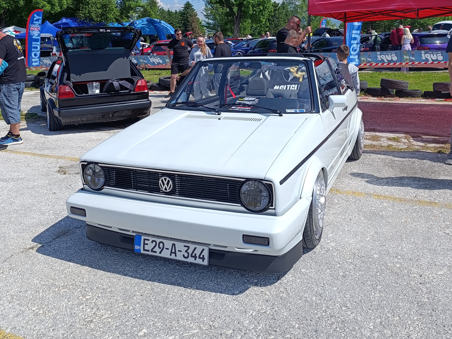Volkswagen Golf Cabriolet MkI White Special Edition